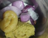 A picture of step 1 of Matar Ke Chole.