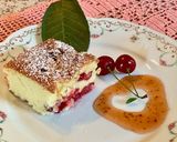 Bögrés piskóta savanyú gyümölcsökkel és dióval recept fázis 11 fotója
