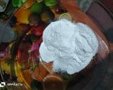 صورة لخطوة 3 من وصفة سويس رول ببقايا الكيك