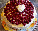 Foto del paso 3 de la receta: Torta de merengues frambuesas