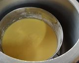 A picture of step 3 of Eggless pineapple cake.