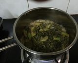 Hình bước làm 4 của món Cá đối kho dưa cải