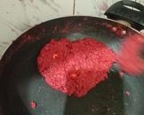 A picture of step 5 of Beetroot Burfi.