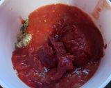 A picture of step 1 of Pizza Sauce.