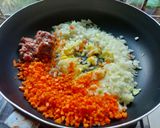 Foto langkah ke 2 dari resep Kentang Panggang Keju Bolognese.