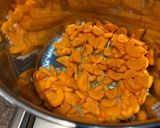 Karalábéleves recept fázis 2 fotója