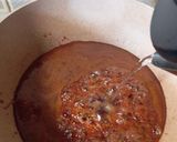 Foto langkah ke 2 dari resep Bolu Karamel Sarang Semut.