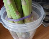A picture of step 1 of Asparagus with burrata in the oven.