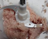 Foto langkah ke 1 dari resep Roti Goreng Ayam Kecap (Tanpa Ulen).