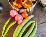 A picture of step 1 of Turai ki sabji 😋 Ridge gourd sabji 😋.