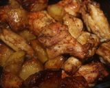Foto del paso 9 de la receta: Alitas de pollo con patatas en freidora de aire