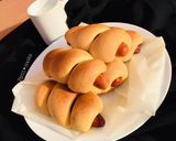 A picture of step 17 of Sausage bun.