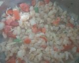 Hình bước làm 2 của món Soup tôm rau củ