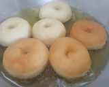 Foto langkah ke 9 dari resep Donat menul montok ekonomis.