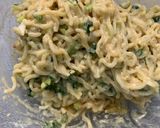 A picture of step 5 of Instant noodles pakoray.