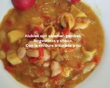 Foto del paso 15 de la receta: Alubias con calamar, gambas, langostinos y choco