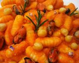 Foto del passaggio 3 della ricetta 🌿🐚Gnocchetti sardi con crema di ceci, cozze e rosmarino🐚 🌿
