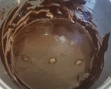 Foto langkah ke 2 dari resep Puding Coklat Oreo Lapis Roti.