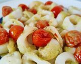 Foto del paso 5 de la receta Calamares con tomates cherry y pesto de cacahuetes