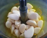 Foto langkah ke 1 dari resep Minyak bawang putih serbaguna.