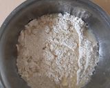 Foto langkah ke 1 dari resep Roti sosis keju saus mayones.