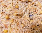 A picture of step 7 of Chicken chana pulao.