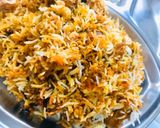 A picture of step 3 of Chicken biryani.