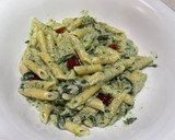 Foto del paso 4 de la receta: Macarrones con espinacas y mascarpone