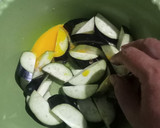 Foto langkah ke 2 dari resep Terong Lada Hitam.