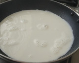 ரவா கேக் ரெசிபி ஸ்டேப் 2 புகைப்படம்