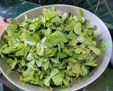 A picture of step 4 of Sunsunia saag (aquatic plants)Fry.
