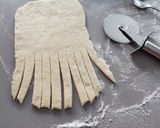 Kovászos vaníliás kifli, glutén és tejmentesen recept fázis 4 fotója