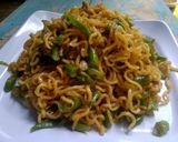 Foto langkah ke 5 dari resep Oseng mie.