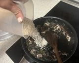 Foto del paso 5 de la receta: Arroz negro con sepia