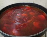 A picture of step 4 of Borscht (Russian Winter's Restorative Soup).