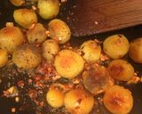 A picture of step 4 of Butter Garlic Potato.