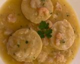 Foto del paso 2 de la receta: Merluza en salsa de gambas