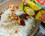 Foto langkah ke 5 dari resep Nasi Goreng ala Solaria.