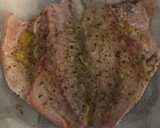 Foto del paso 4 de la receta: Dorada en air fryer con patatas revueltas al vino