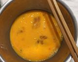 Hình bước làm 1 của món Trứng hấp chawanmushi siêu dễ