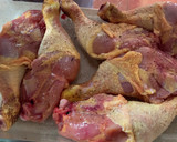 Foto del paso 4 de la receta: Pollo al horno con tomate, soja y miel