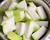Hình bước làm 3 của món Bầu Luộc