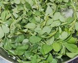 गेहूं आटा मेथी पराठा (gehu atta methi paratha recipe in Hindi) रेसिपी चरण 2 फोटो
