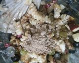 A picture of step 2 of Pasta Fruit Salad with chocolate powder.