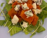 Foto del paso 1 de la receta: Ensalada de Rúcula con Zapallo asado y Queso Azul
