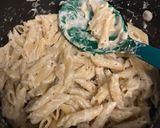 Foto langkah ke 4 dari resep Creamy Penne Pasta.