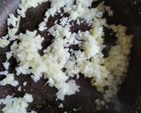 Une image de l'étape 2 de Cabillaud curry sauce tomate.