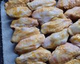Foto del paso 8 de la receta: Alitas con papas rústicas al horno