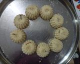 A picture of step 5 of Rice Flour Laddu / Chawal Ke Laddu.