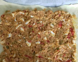 Foto del paso 6 de la receta: Empanada casera de atún y pimientos